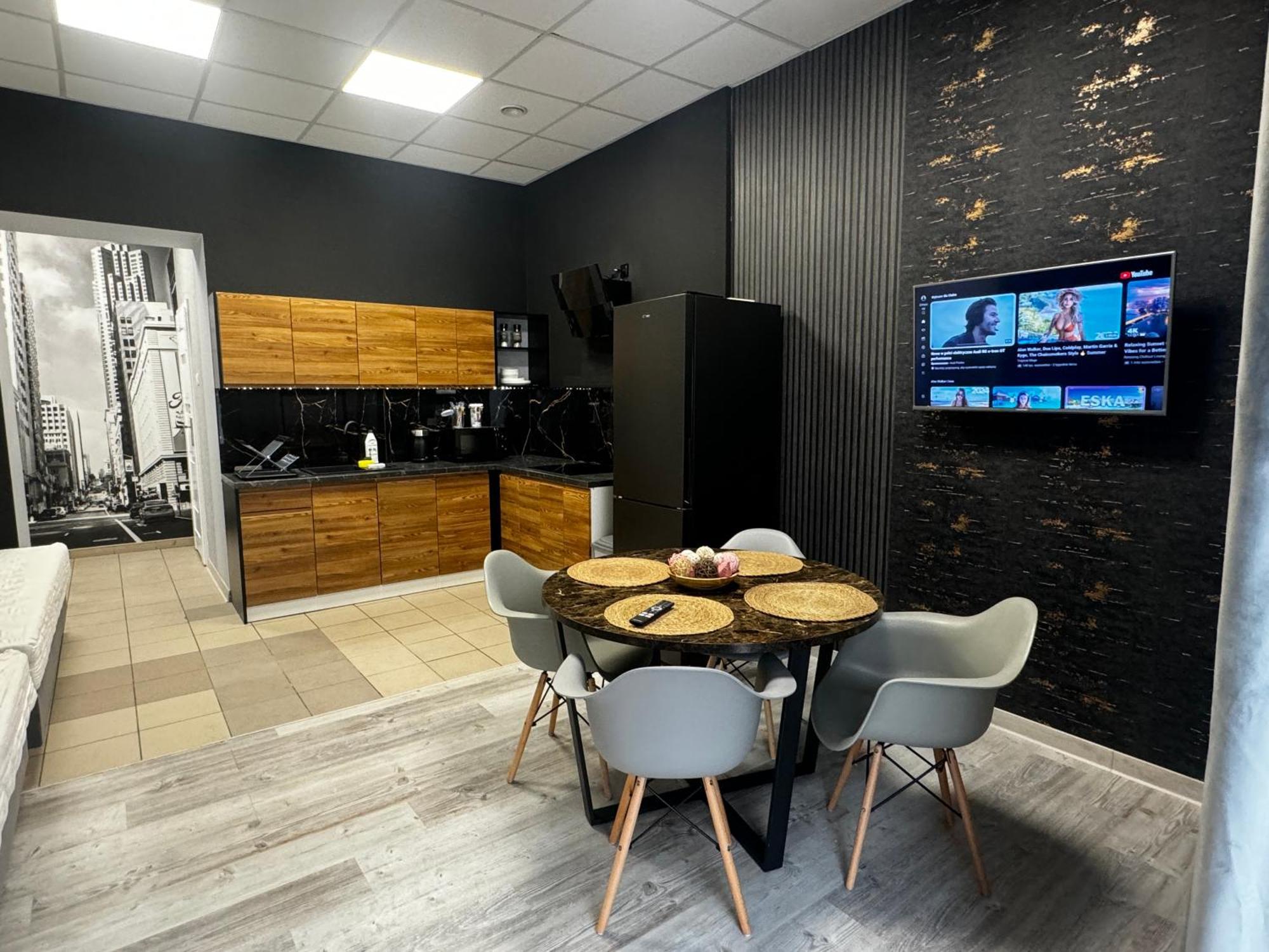 Apartamenty I Pokoje „Pod Jedynka” Konstantynów Łódzki Eksteriør billede